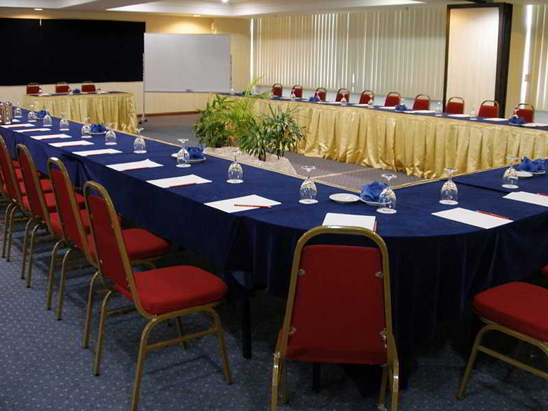 Hotel Sentral Seaview @ ​Beachfront Tanjung Bungah  Exteriör bild